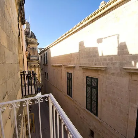 Gorgina - Ad 1565 House Of Character With Seaviews